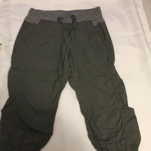 Ivivva live to move crop, size 14 (kids)